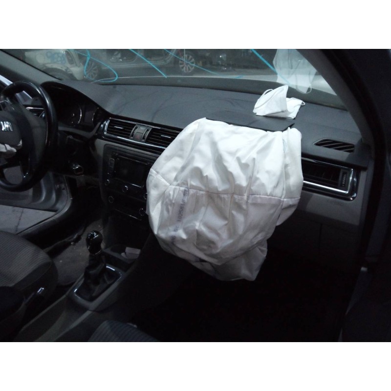 seat toledo (kg3) del año 2012