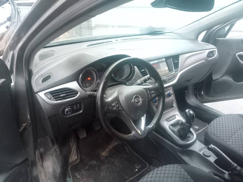 opel astra k sports tourer del año 2018