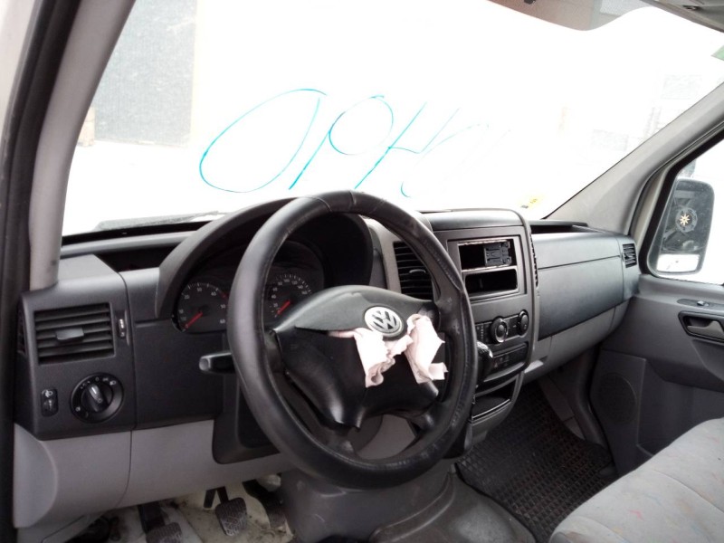 volkswagen crafter caja cerrada del año 2011