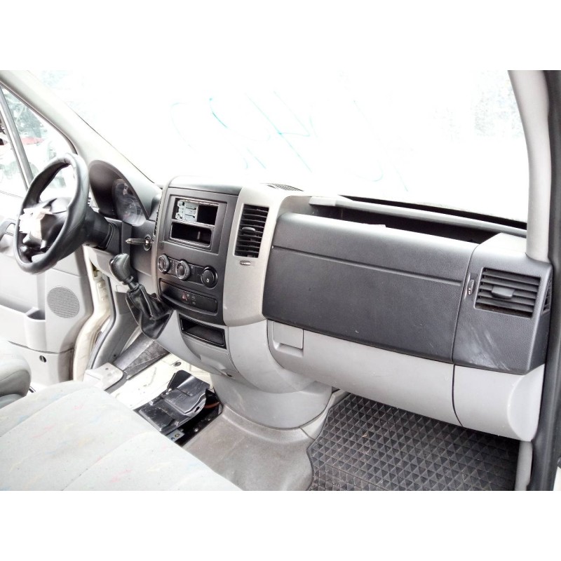 volkswagen crafter caja cerrada del año 2011