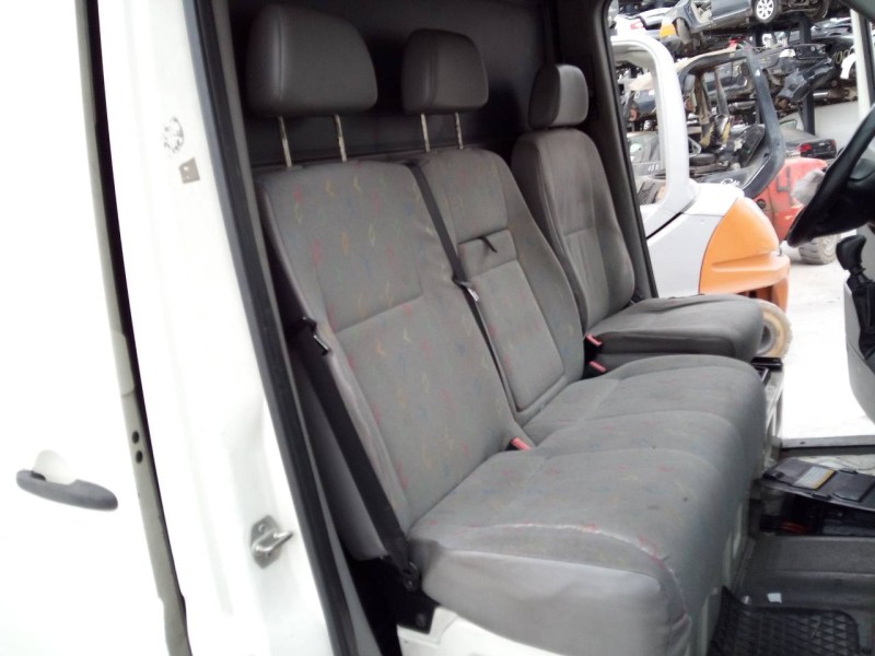 volkswagen crafter caja cerrada del año 2011