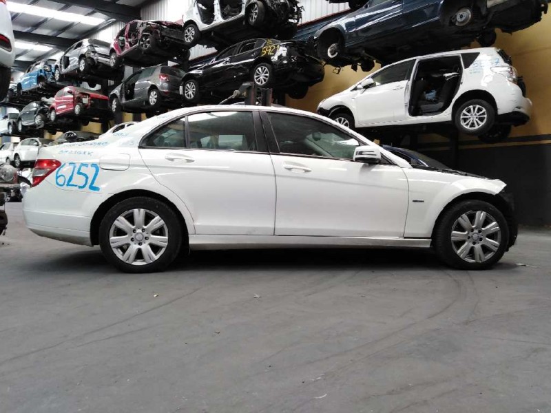 mercedes-benz clase c (w204) berlina del año 2010