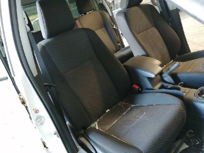 toyota hilux (kun) del año 2018