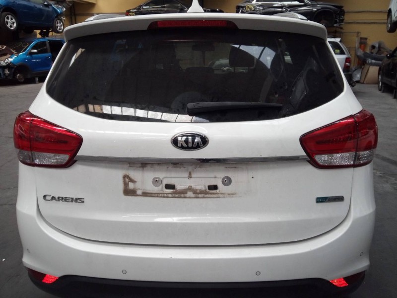 kia carens ( ) del año 2013