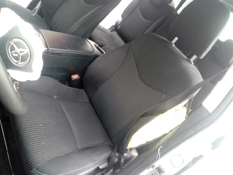 toyota prius+ del año 2019