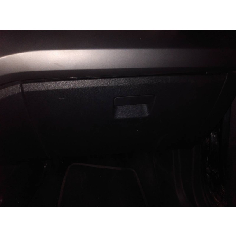 Recambio de guantera para seat ibiza (kj1) style referencia OEM IAM   