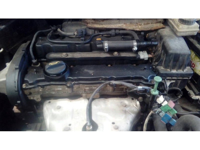 citroën c4 berlina del año 2006