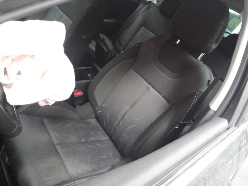 citroën c4 lim. del año 2014