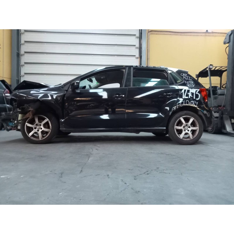 volkswagen polo (6r1) del año 2011