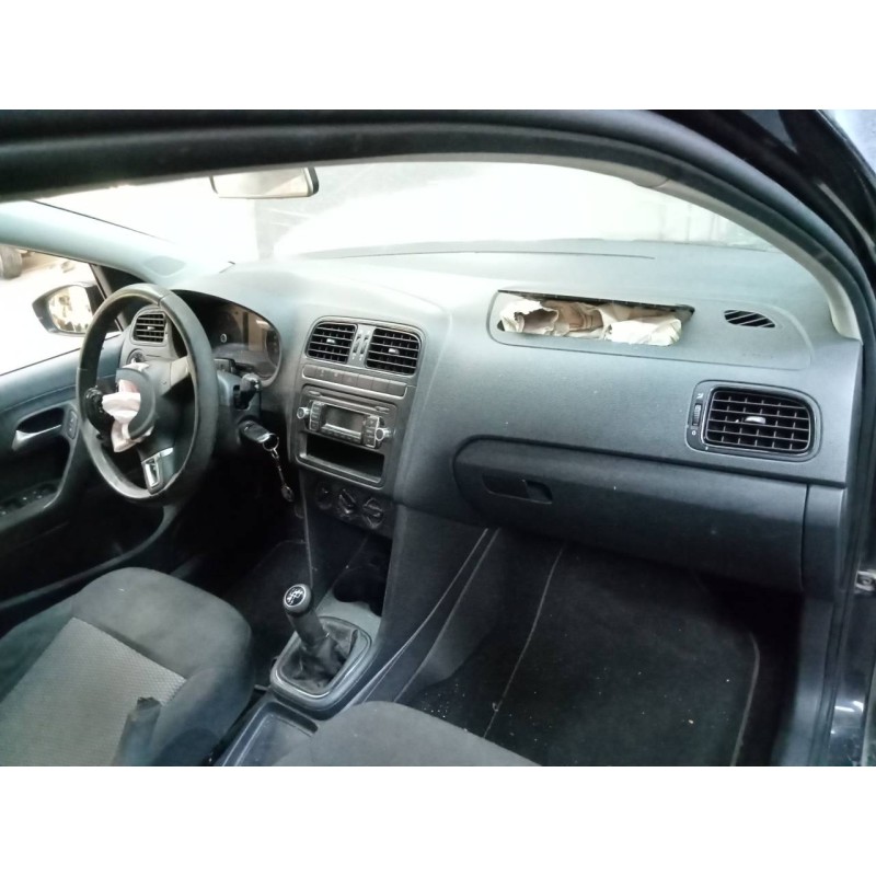 volkswagen polo (6r1) del año 2011