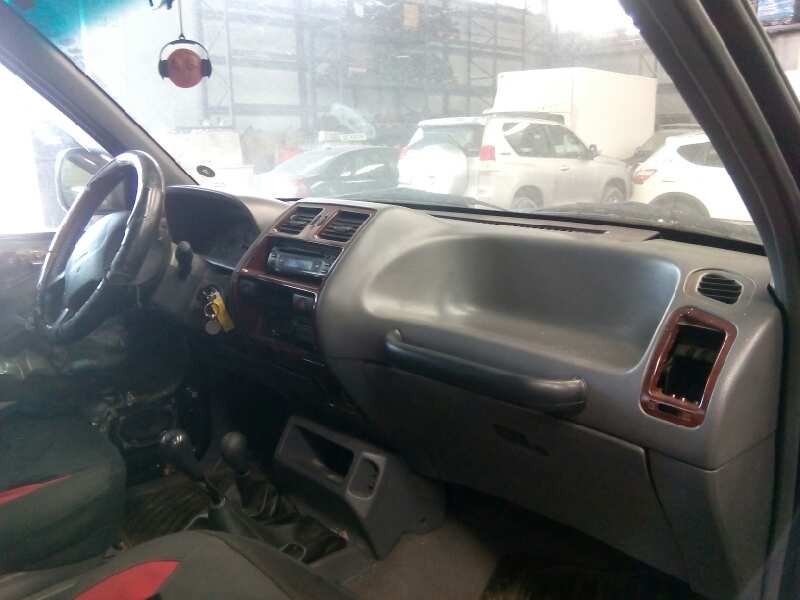 nissan terrano/terrano.ii (r20) del año 1995