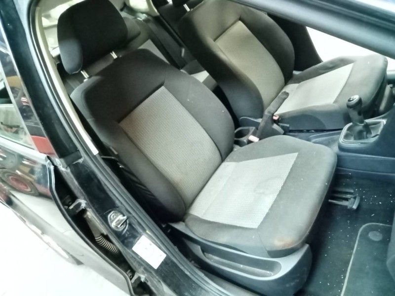 volkswagen polo (6r1) del año 2011