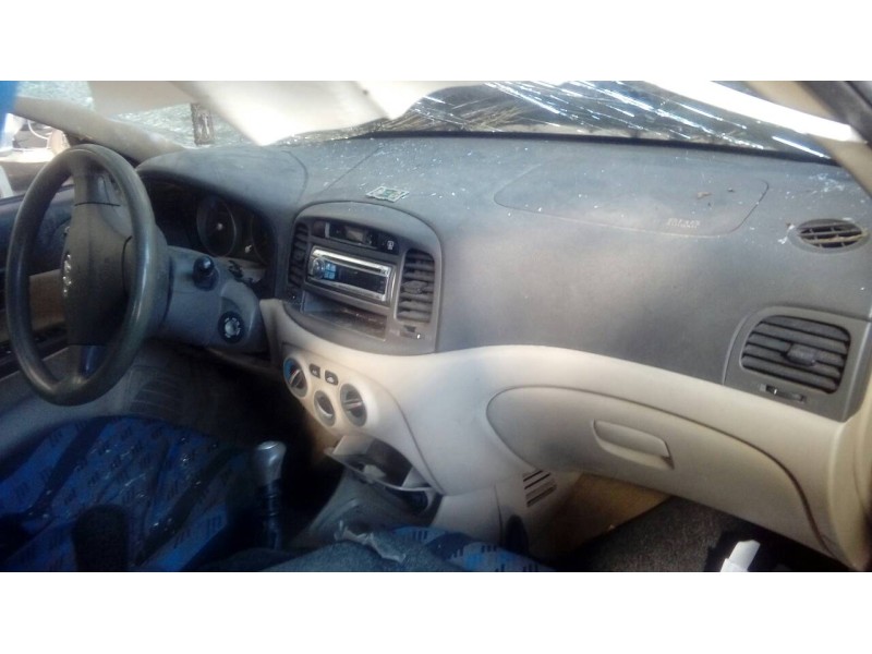 hyundai accent (mc) del año 2008