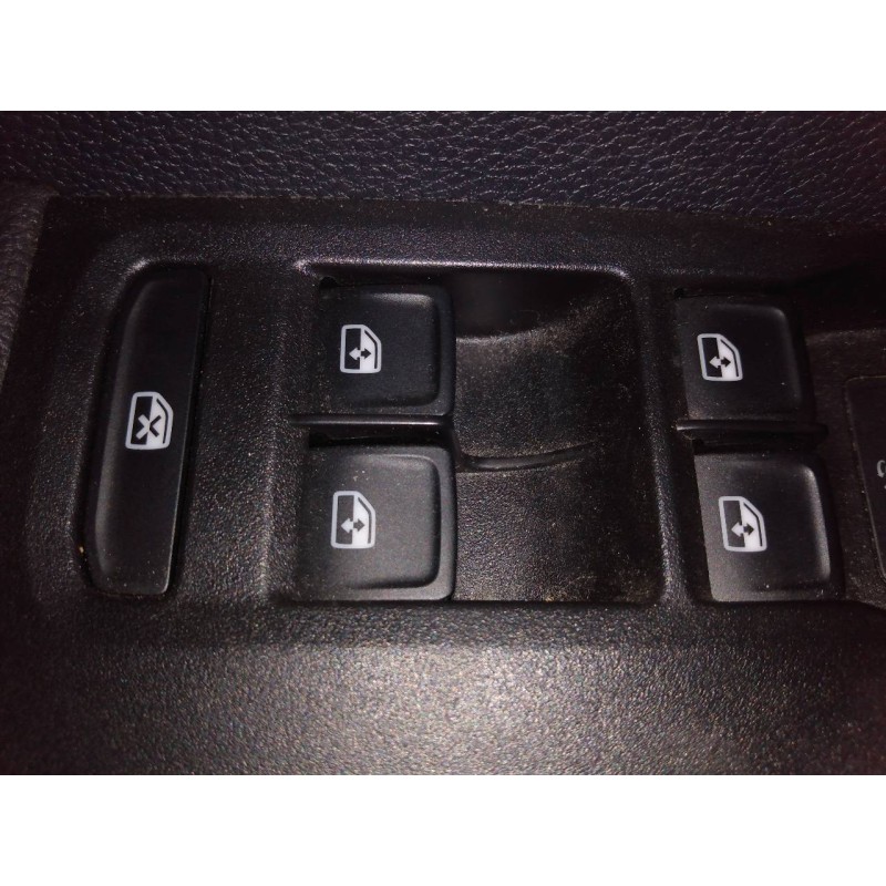 Recambio de mando elevalunas delantero izquierdo para seat ibiza (kj1) style referencia OEM IAM   