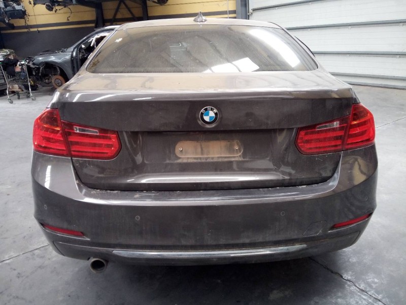 bmw serie 3 lim. (f30) del año 2014