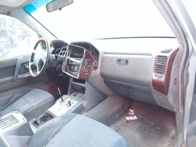mitsubishi montero (v60/v70) del año 2003