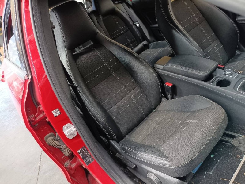 mercedes-benz clase a (w176) del año 2014