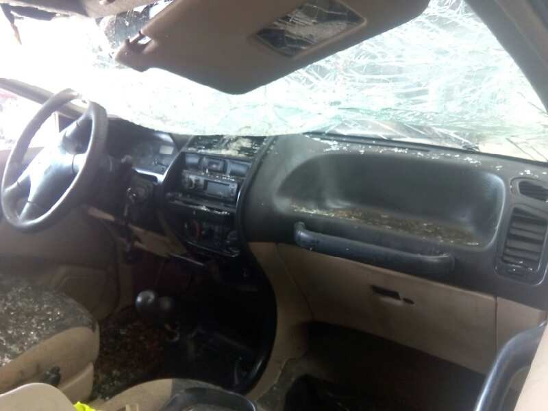 nissan terrano/terrano.ii (r20) del año 2001