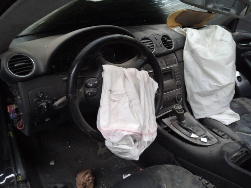 mercedes-benz clase clk (w209) cabrio del año 2004