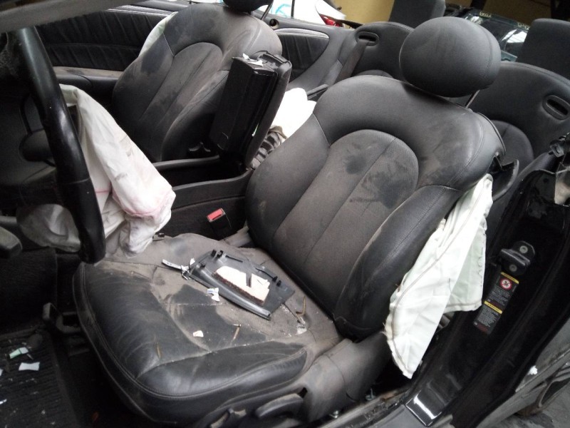 mercedes-benz clase clk (w209) cabrio del año 2004