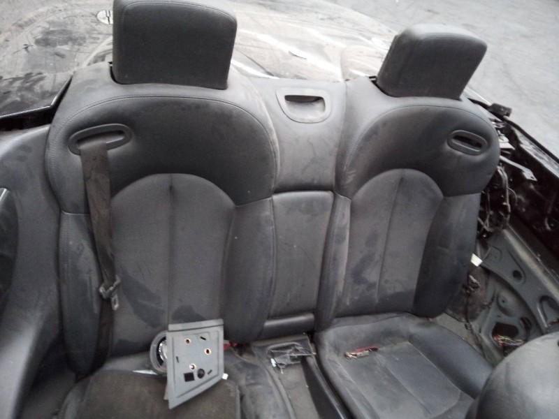 mercedes-benz clase clk (w209) cabrio del año 2004