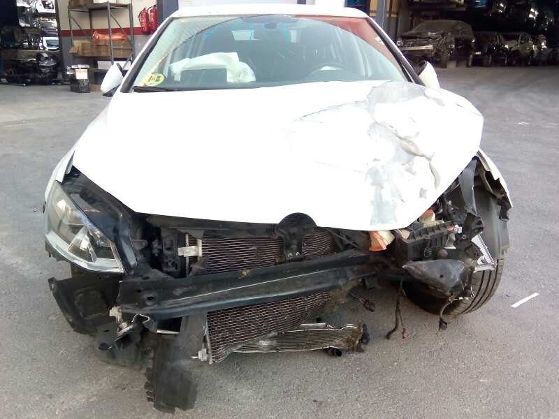 volkswagen golf vii lim. (5g1) del año 2014