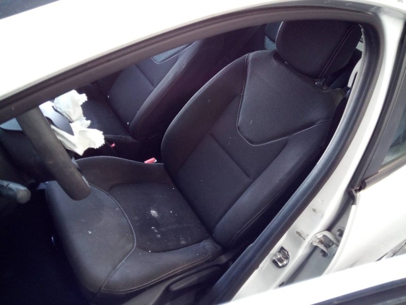 renault clio iv del año 2013