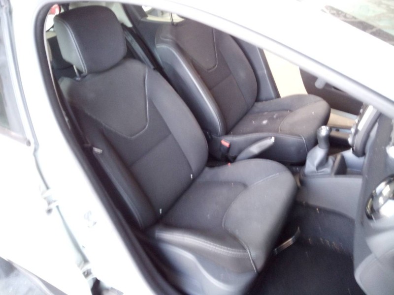 renault clio iv del año 2013