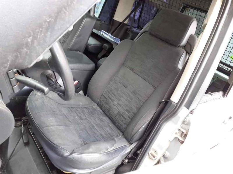 land rover discovery del año 2002