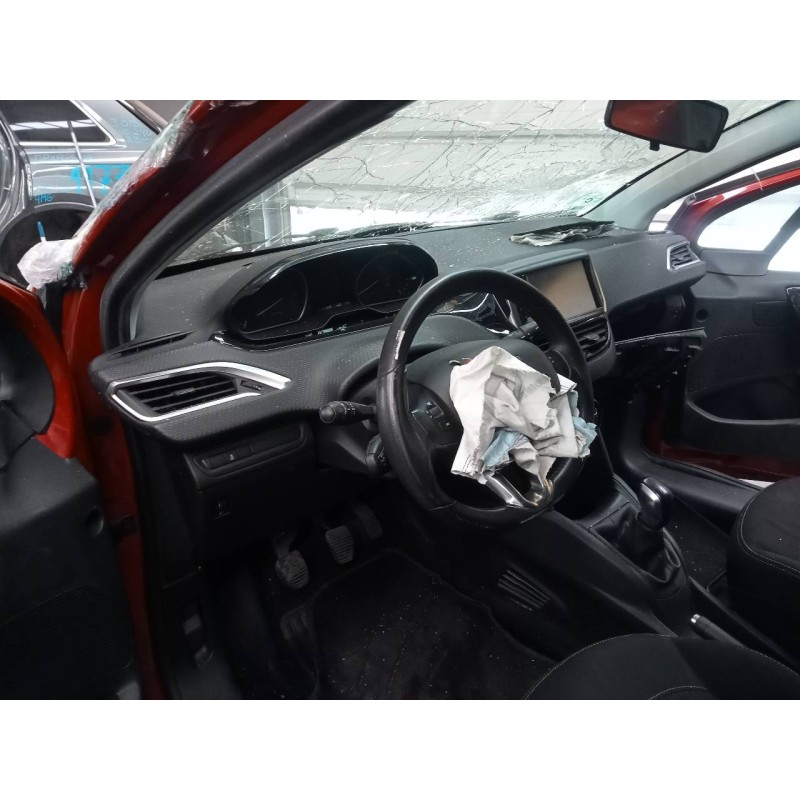 peugeot 208 del año 2016