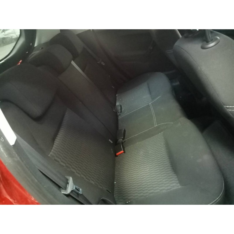 peugeot 208 del año 2016