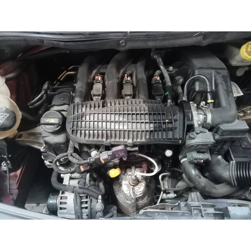 peugeot 208 del año 2016