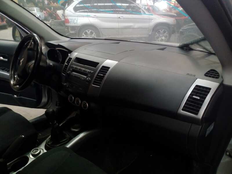 mitsubishi outlander (cw0) del año 2007