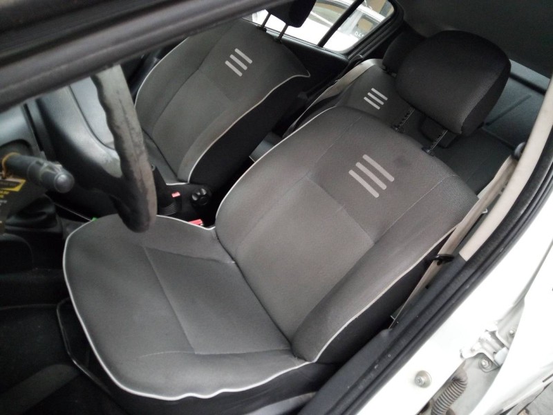 dacia sandero del año 2012