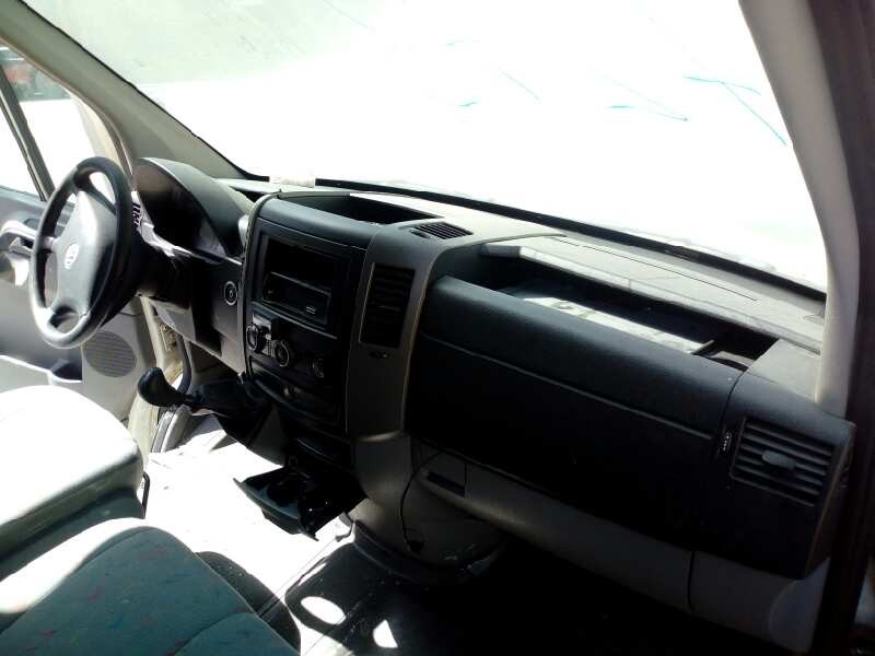 volkswagen crafter caja cerrada del año 2006