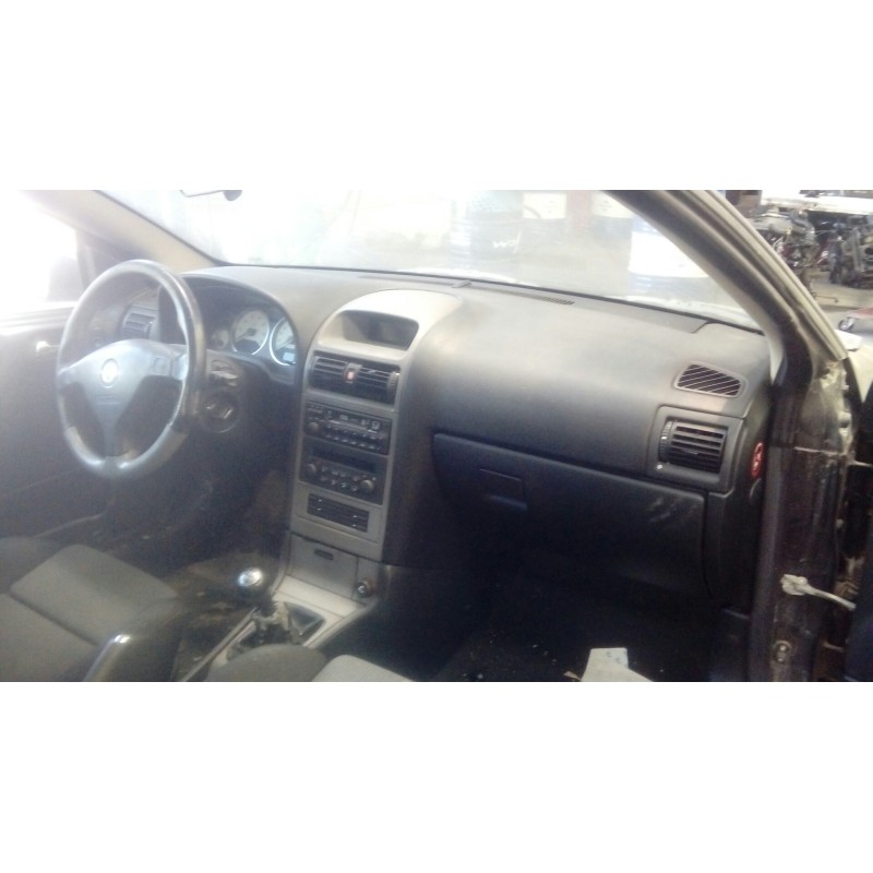 opel astra g coupé del año 2002