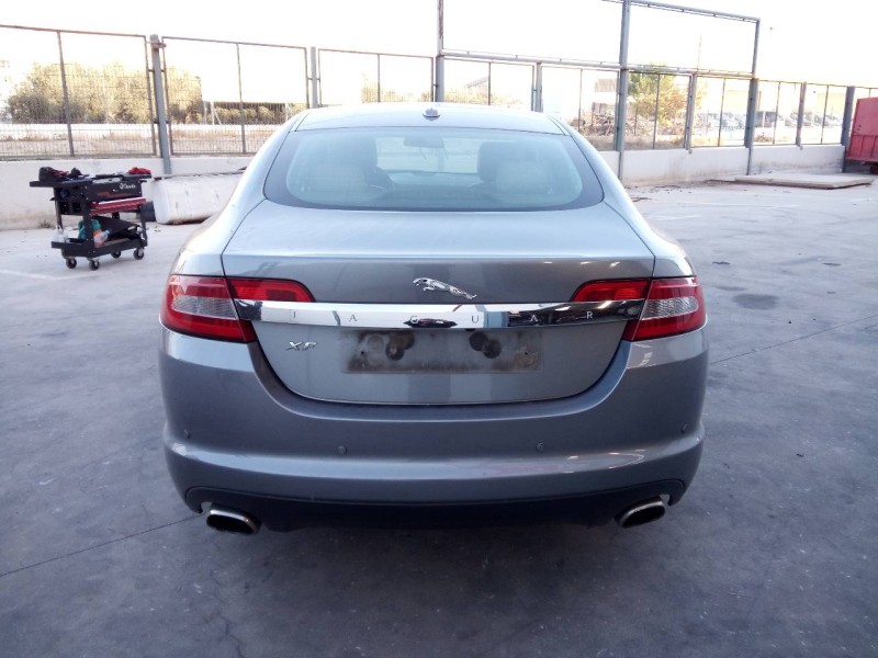 jaguar xf del año 2009