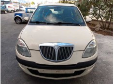 lancia ypsilon (101) del año 2004 2