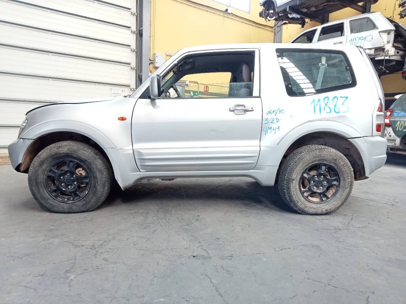 mitsubishi montero (v60/v70) del año 2000