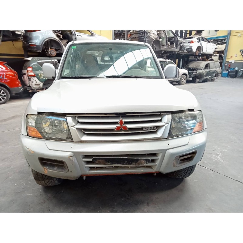 mitsubishi montero (v60/v70) del año 2000