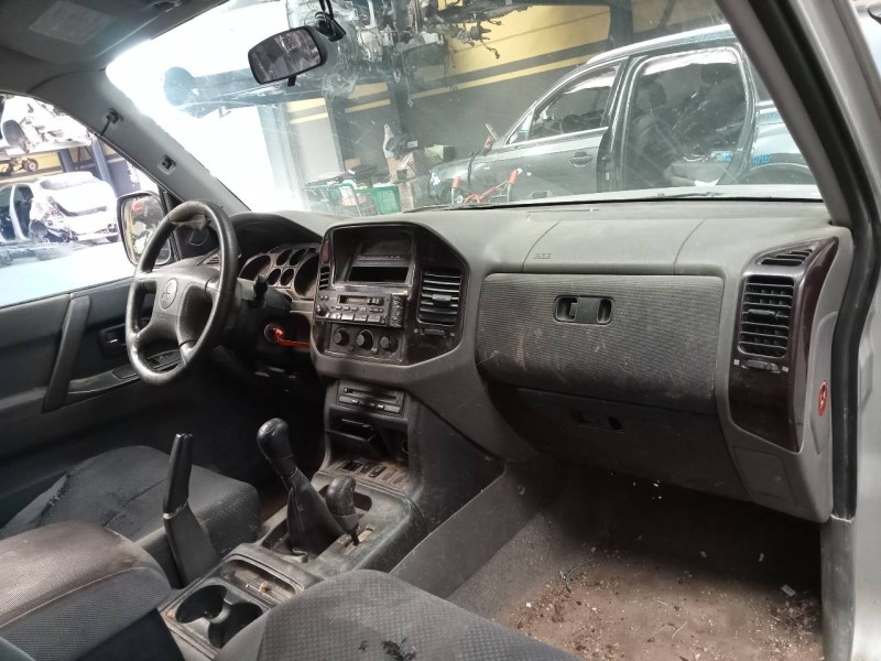 mitsubishi montero (v60/v70) del año 2000