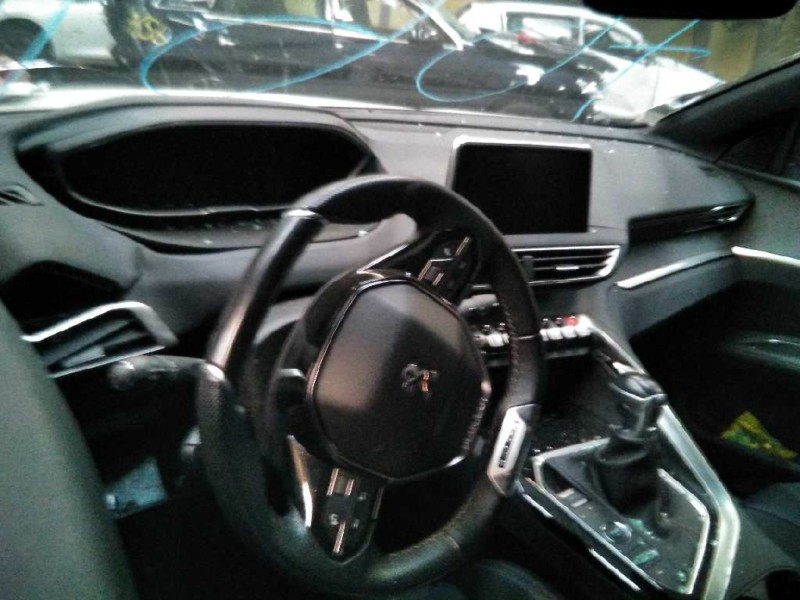 peugeot 3008 del año 2018