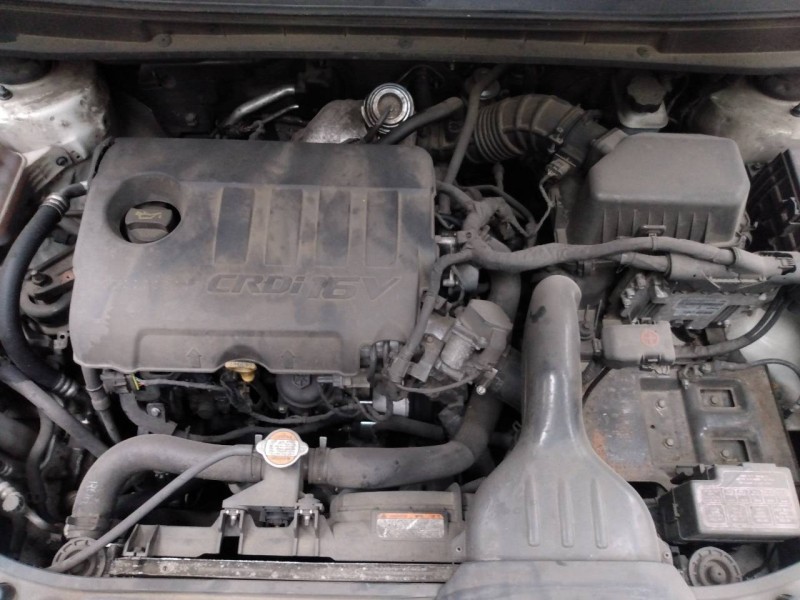 kia carens (un) del año 2011