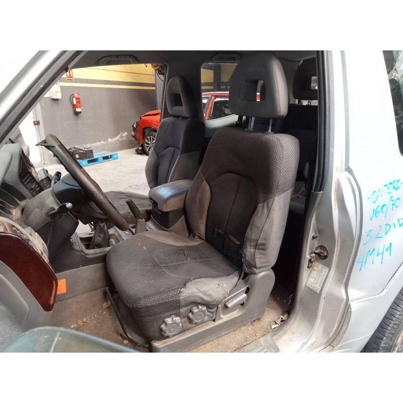 mitsubishi montero (v60/v70) del año 2000