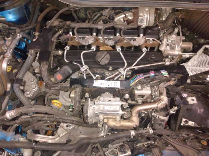 toyota auris del año 2013