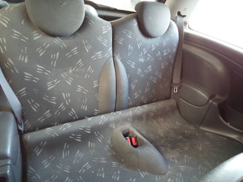 bmw mini (r50,r53) del año 2006