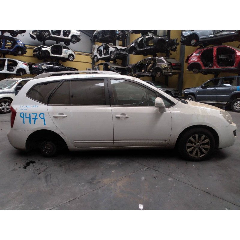 kia carens (un) del año 2011