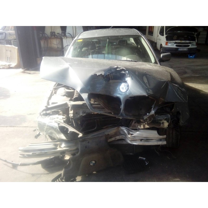 bmw serie 3 berlina (e46) del año 2004