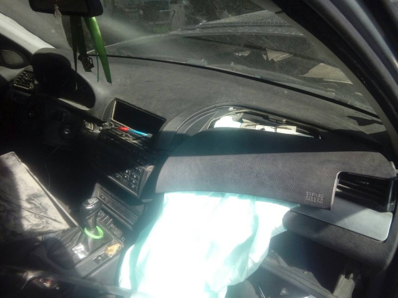 bmw serie 3 berlina (e46) del año 2004