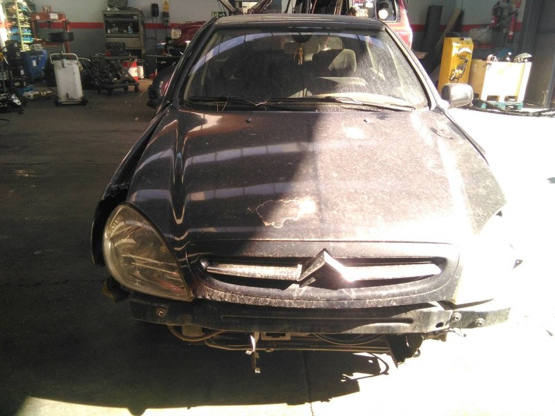 citroën xsara berlina del año 2002